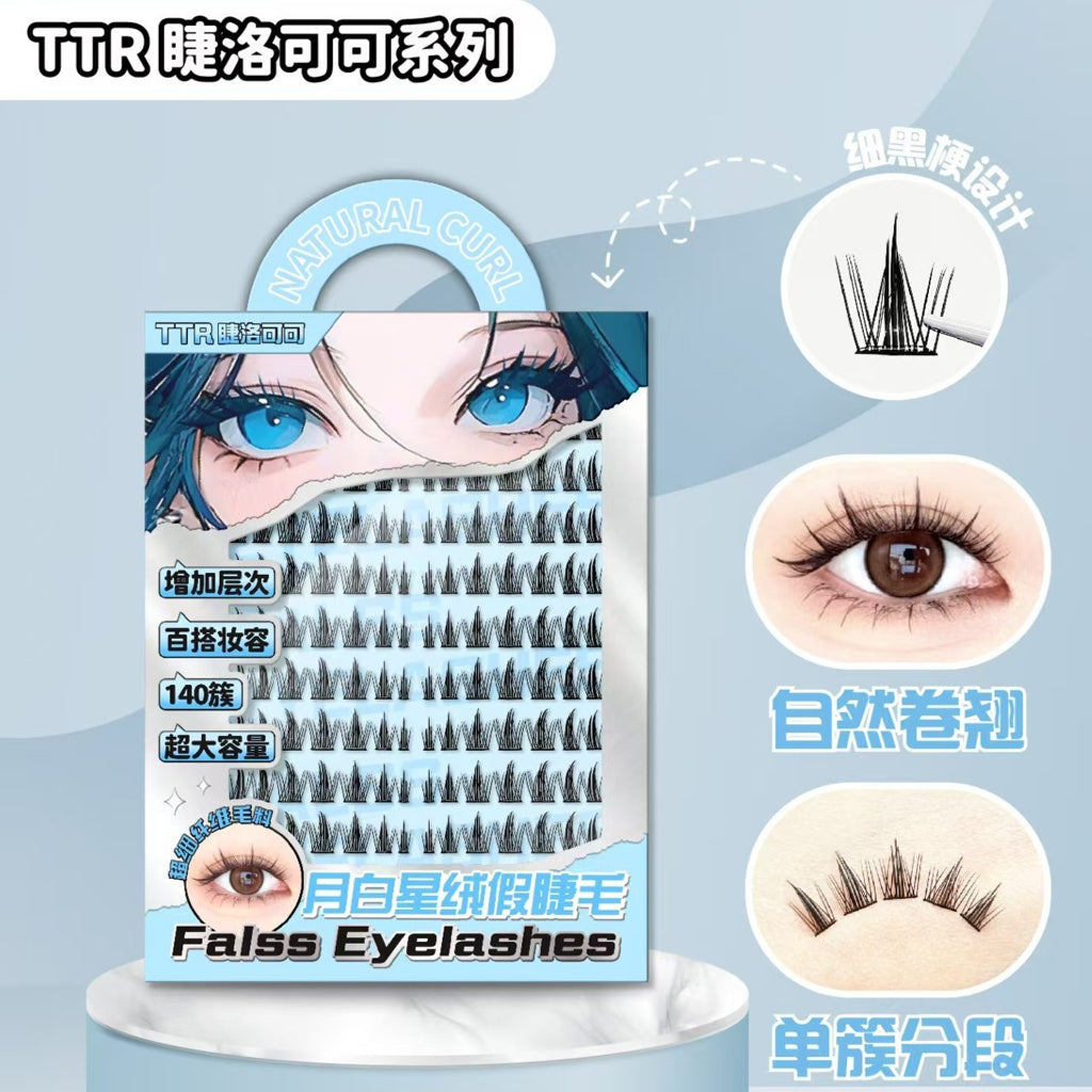 Soft Bloom Lash Clusters